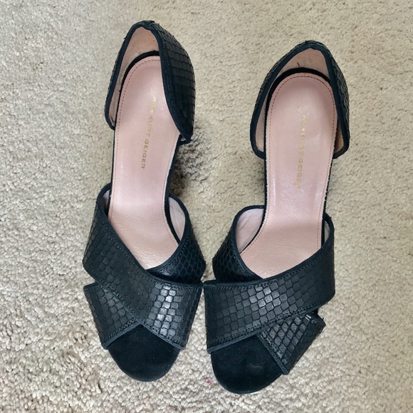 KG by Kurt Geiger Corsage Curved Heel Sandals - Picture 2 of 8